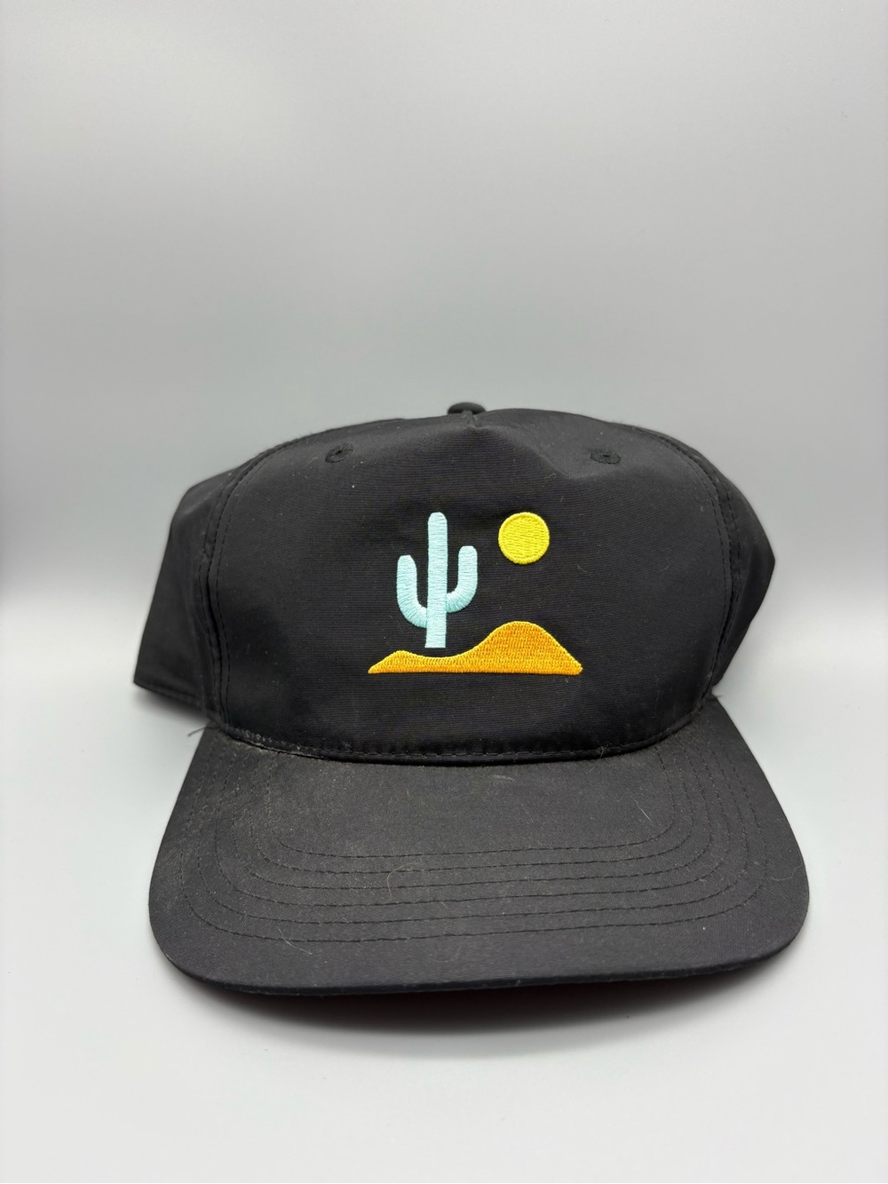 Keep Nature Wild | Lone Cactus Quick Dry Trail Hat - Black